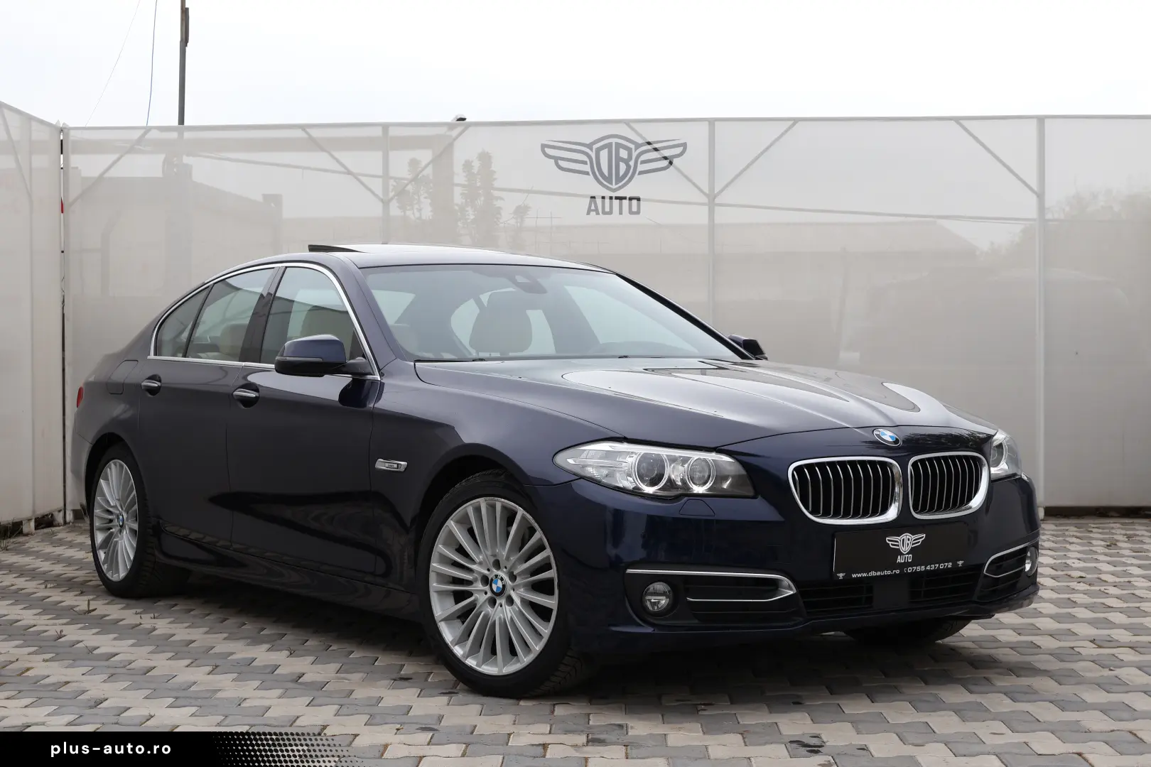 BMW Seria 5 525d xDrive Luxury Line