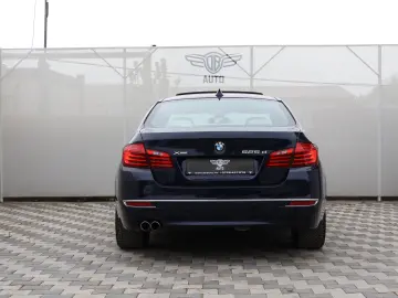 BMW Seria 5 525d xDrive Luxury Line