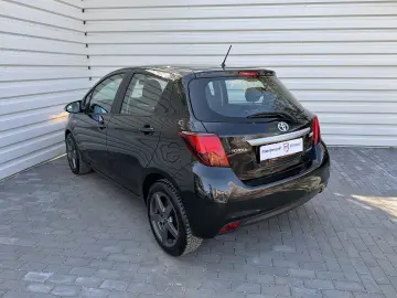 Toyota Yaris hybrid de vanzare in RATE FIXE