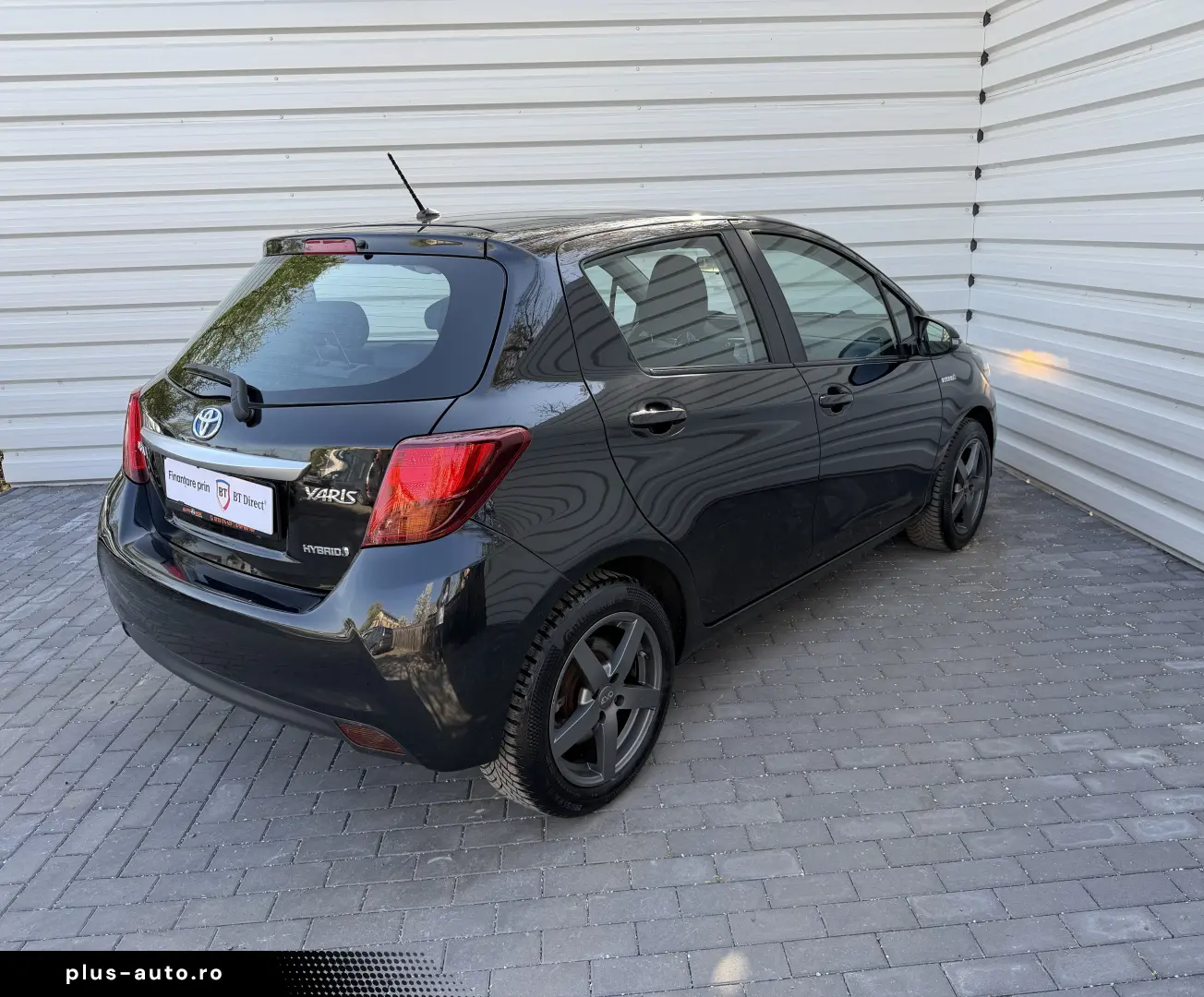 Toyota Yaris hybrid de vanzare in RATE FIXE