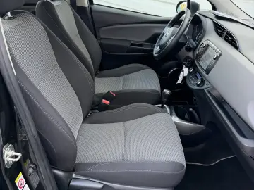 Toyota Yaris hybrid de vanzare in RATE FIXE