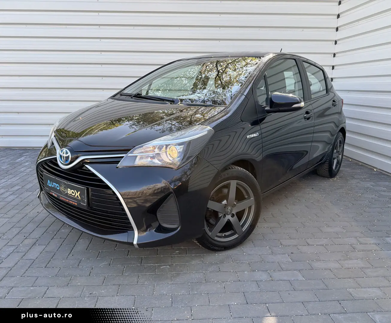 Toyota Yaris hybrid de vanzare in RATE FIXE