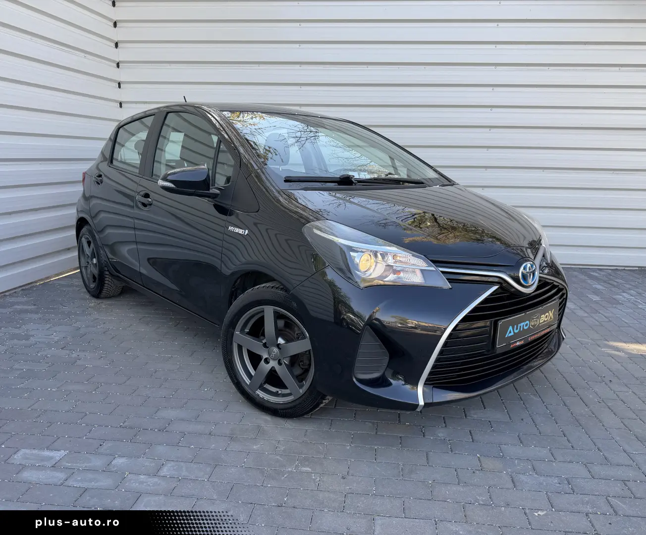 Toyota Yaris hybrid de vanzare in RATE FIXE