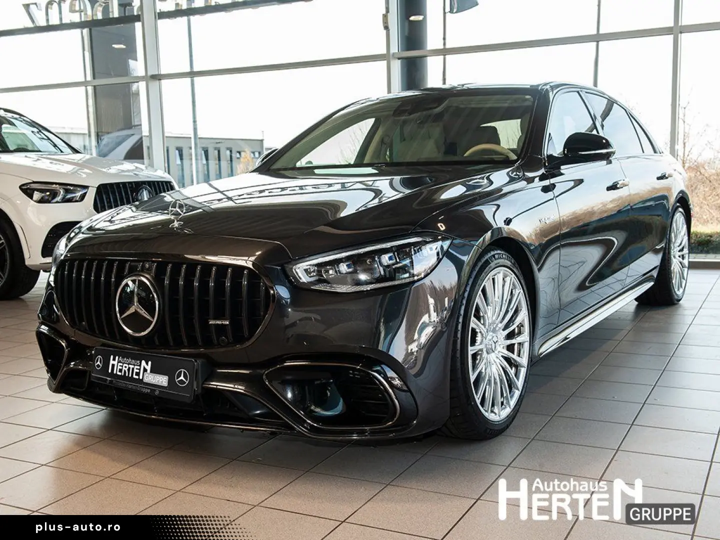 MERCEDES-BENZ S 63 e AMG lang 4Matic