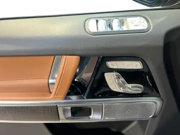 MERCEDES-BENZ G 450 d AMG
