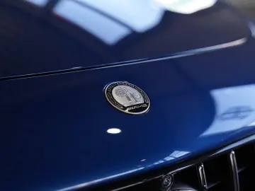 MERCEDES-BENZ SL AMG 63 4Matic