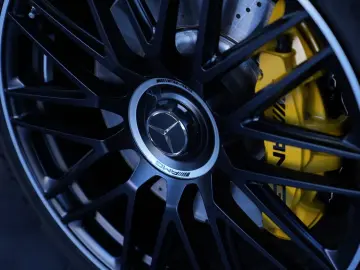 MERCEDES-BENZ SL AMG 63 4Matic