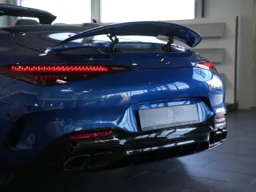 MERCEDES-BENZ SL AMG 63 4Matic