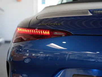 MERCEDES-BENZ SL AMG 63 4Matic