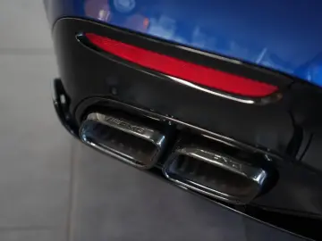 MERCEDES-BENZ SL AMG 63 4Matic