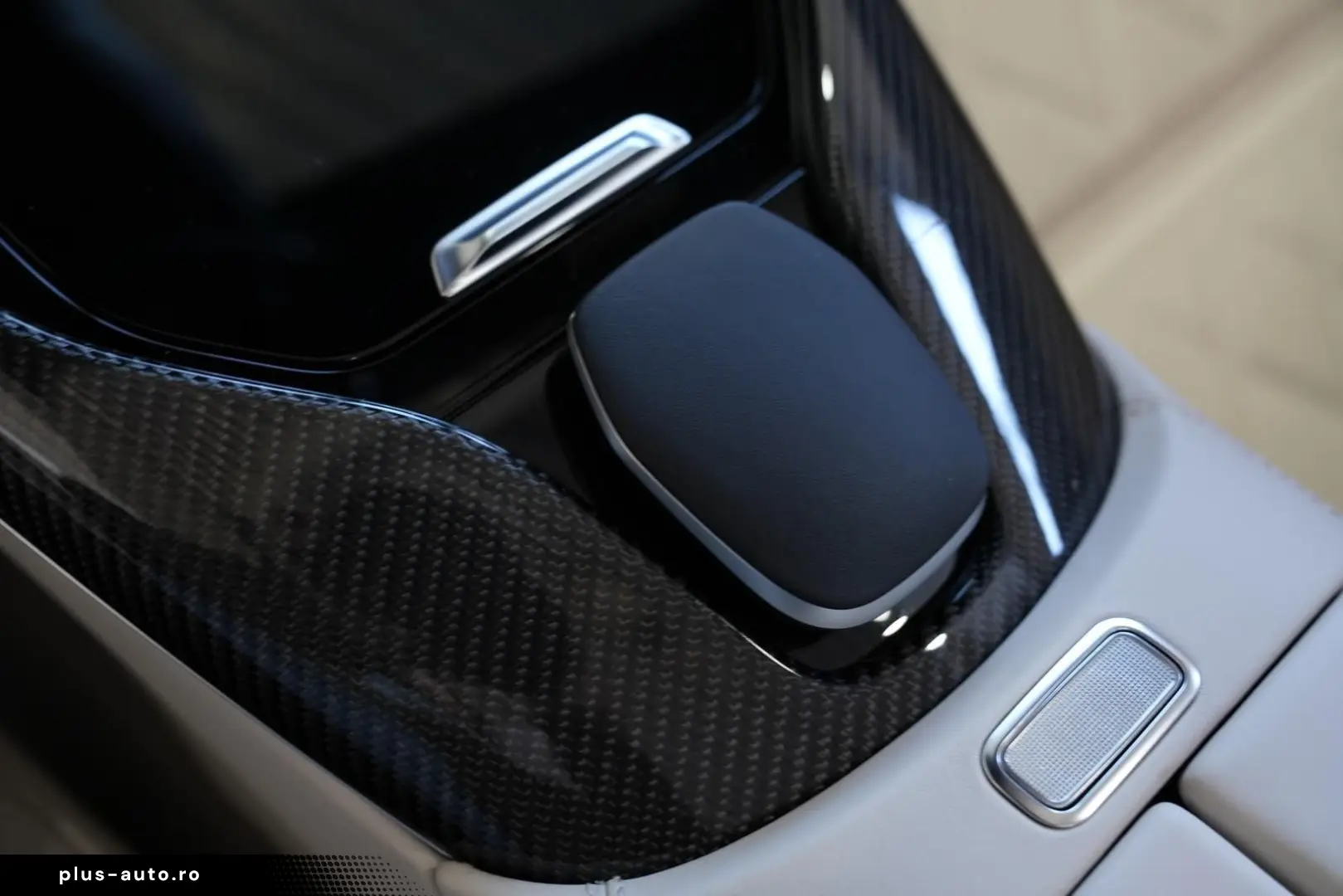 MERCEDES-BENZ SL AMG 63 4Matic