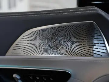 MERCEDES-BENZ SL AMG 63 4Matic