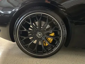 MERCEDES-BENZ SL 63 AMG 4M