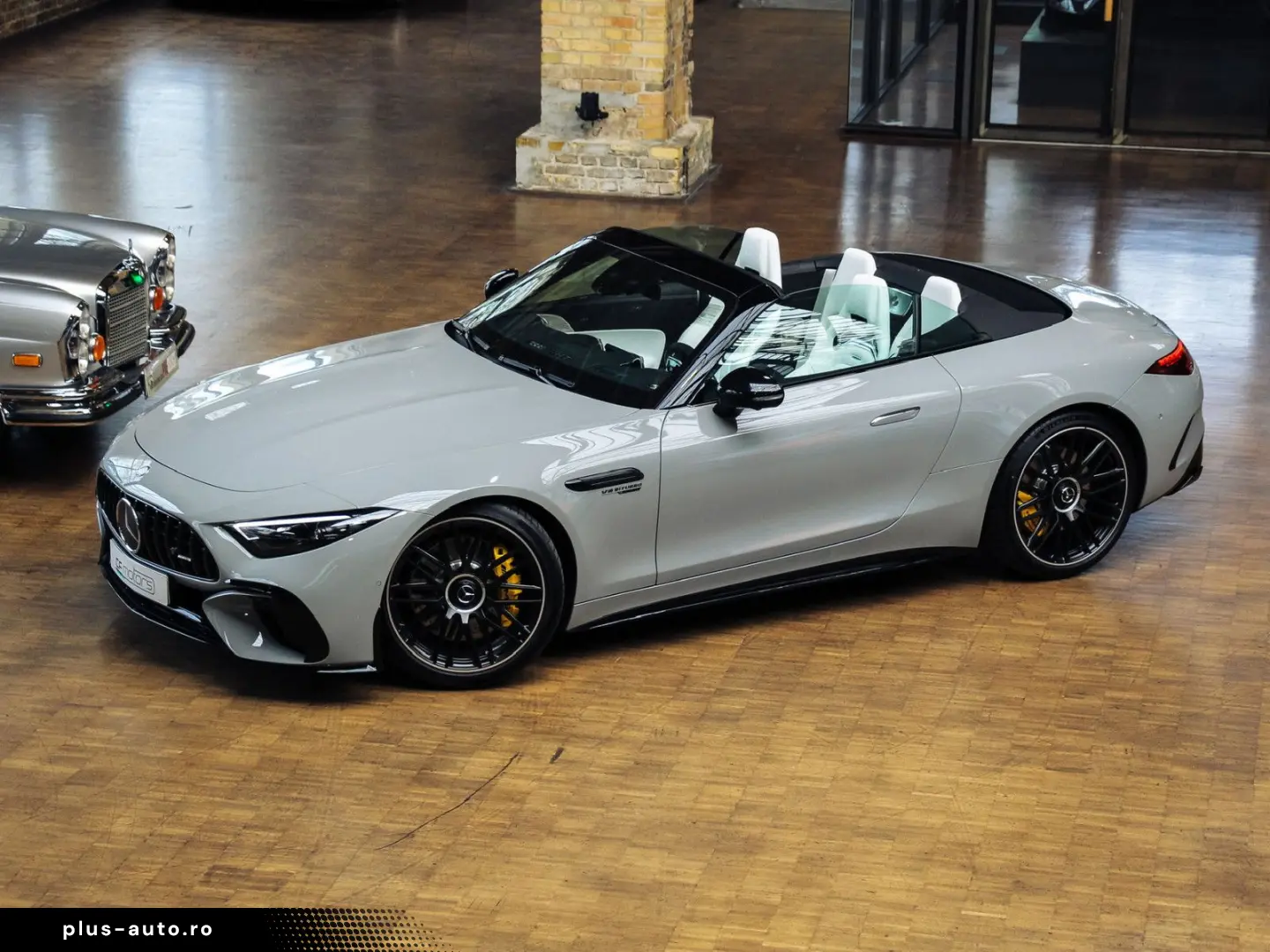 MERCEDES-BENZ SL 63 AMG PERFORMANCE SEATS  CARBON