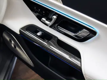 MERCEDES-BENZ SL 63 AMG PERFORMANCE SEATS  CARBON