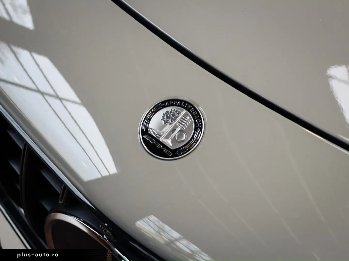 MERCEDES-BENZ SL 63 AMG PERFORMANCE SEATS  CARBON