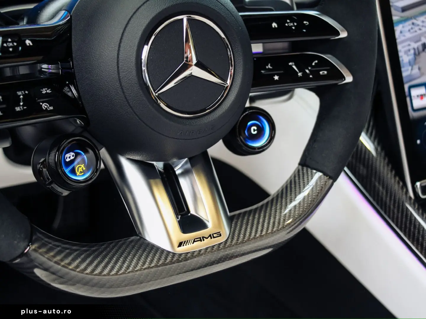 MERCEDES-BENZ SL 63 AMG PERFORMANCE SEATS  CARBON