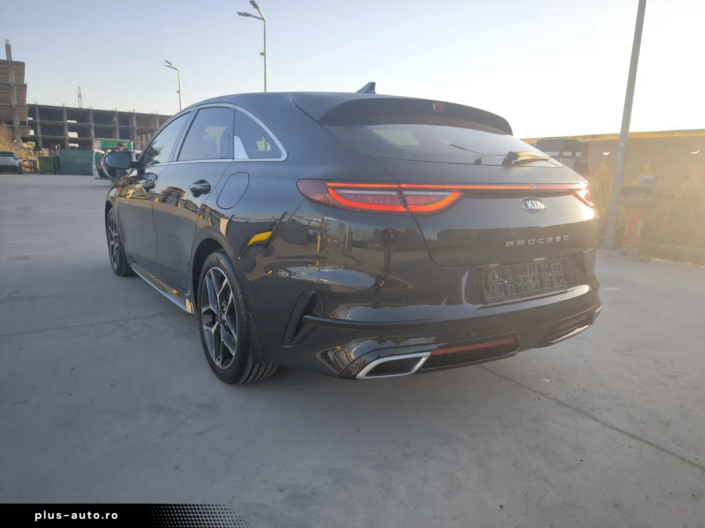 Kia pro cee'd   ProCeed