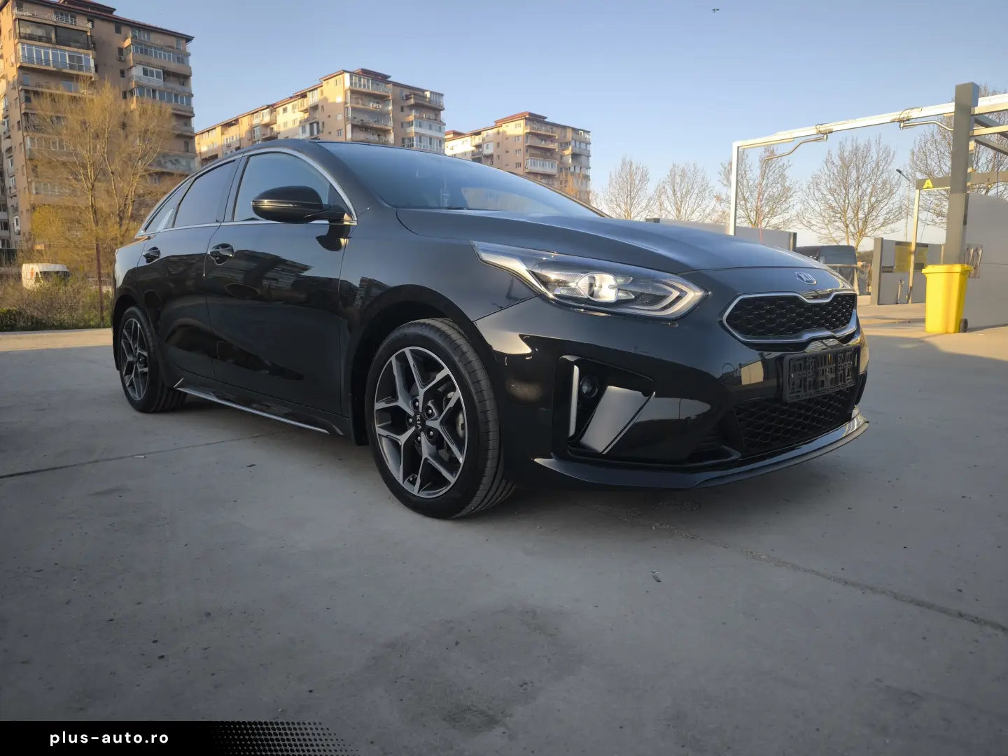 Kia pro cee'd   ProCeed