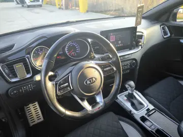 Kia pro cee'd   ProCeed