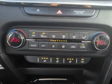 Kia pro cee'd   ProCeed