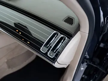 MERCEDES-BENZ S 680 Maybach 4Matic