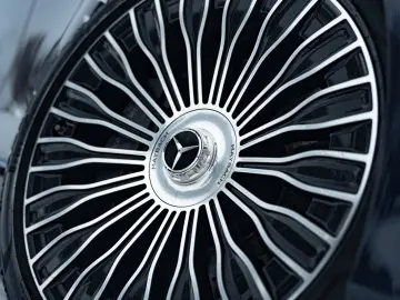 MERCEDES-BENZ S 680 Maybach 4Matic