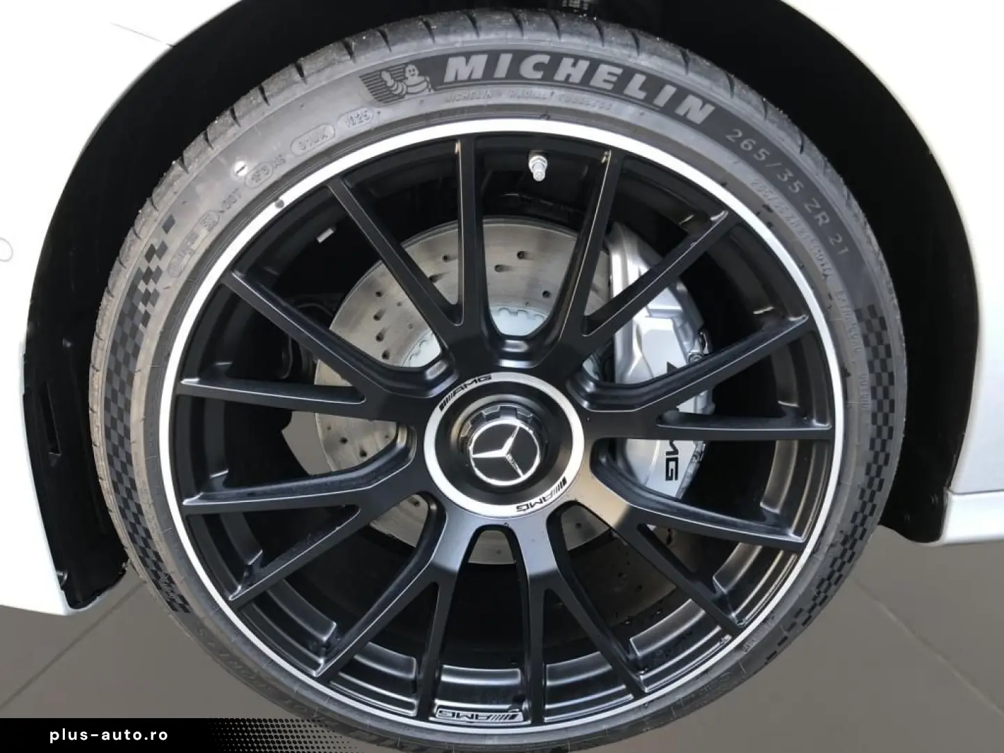 MERCEDES-BENZ AMG E 53 Hybrid 4MATIC