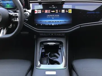 MERCEDES-BENZ AMG E 53 Hybrid 4MATIC