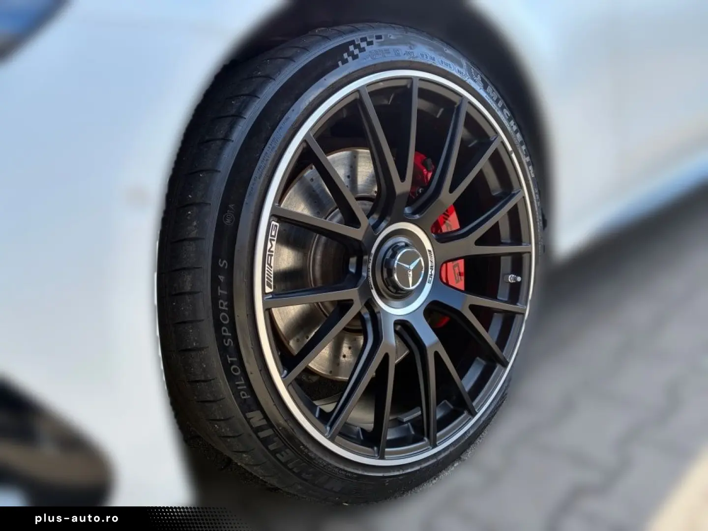 MERCEDES-BENZ E 53 AMG Hybrid 4M