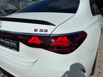 MERCEDES-BENZ E 53 AMG Hybrid 4M