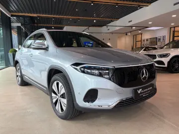MERCEDES-BENZ EQA 300 4M KEYLESS