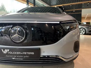 MERCEDES-BENZ EQA 300 4M KEYLESS