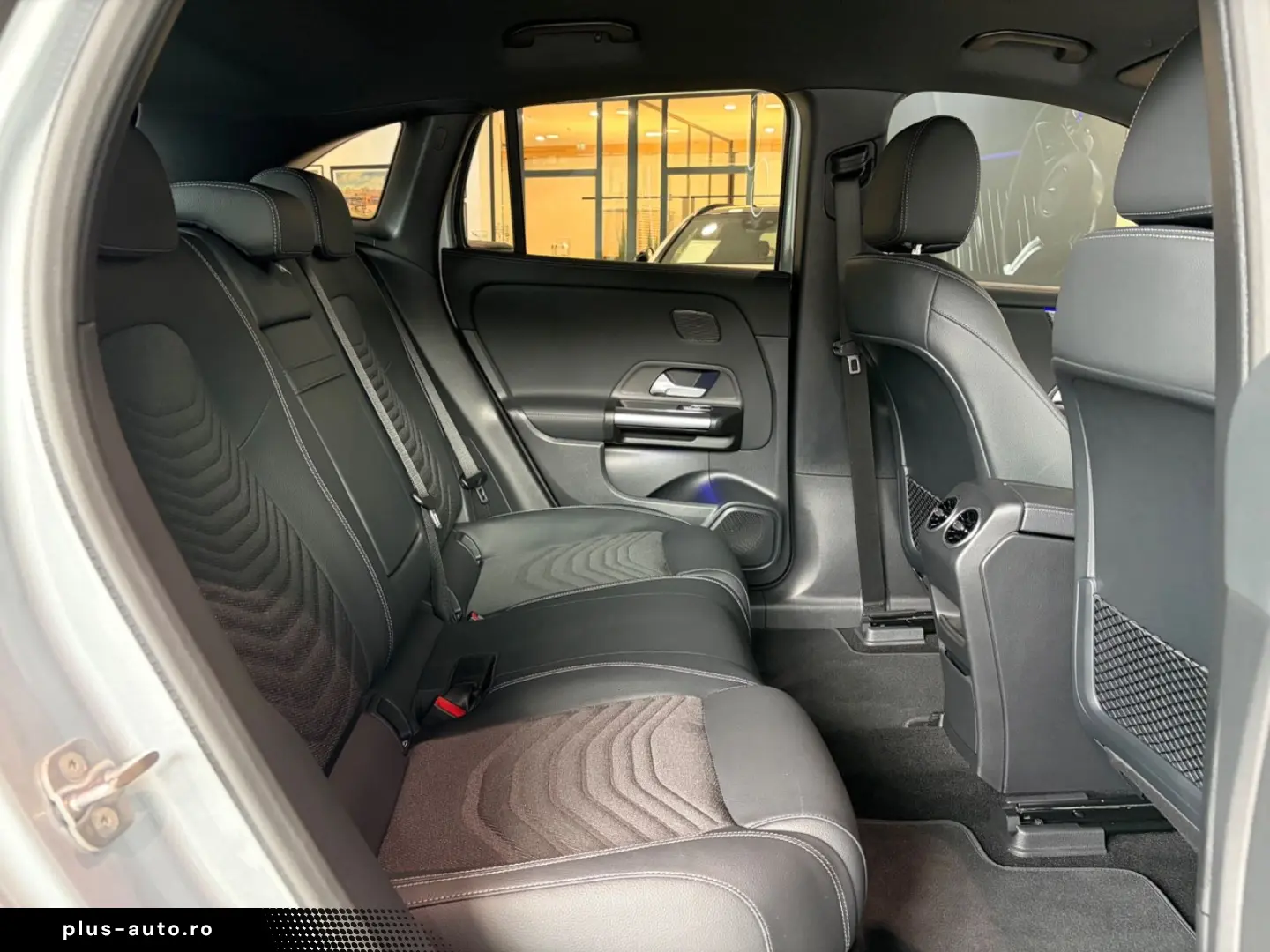 MERCEDES-BENZ EQA 300 4M KEYLESS