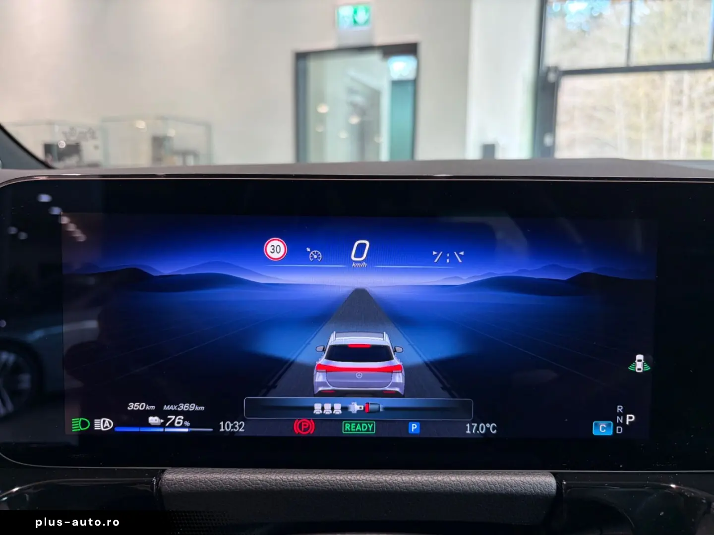 MERCEDES-BENZ EQA 300 4M KEYLESS