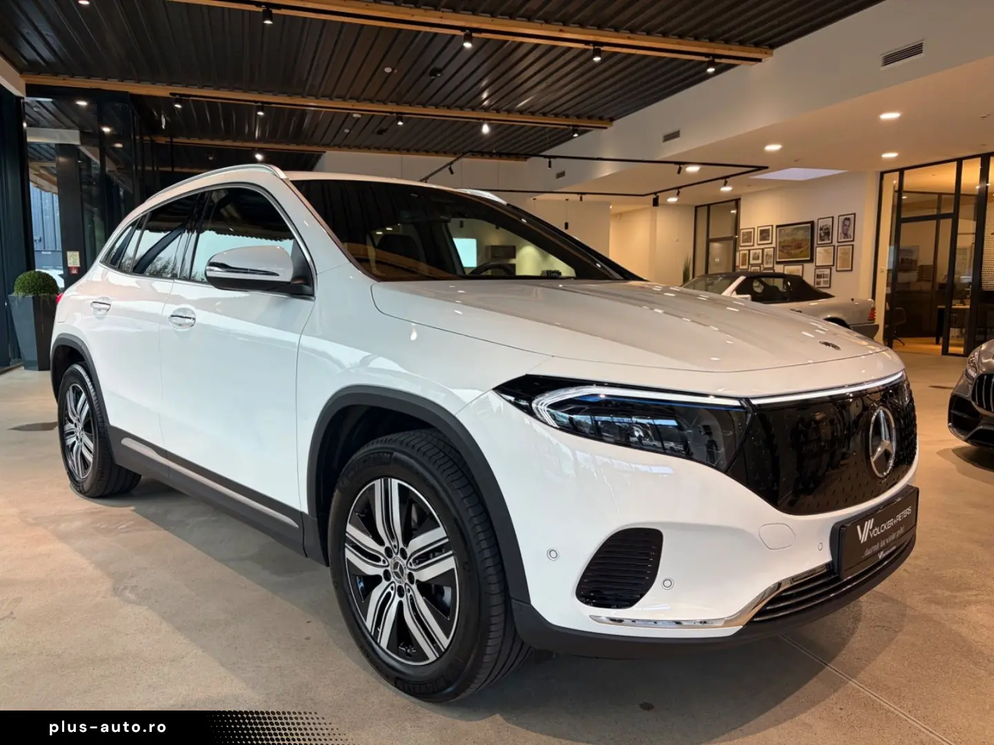 MERCEDES-BENZ EQA 250 KEYLESS