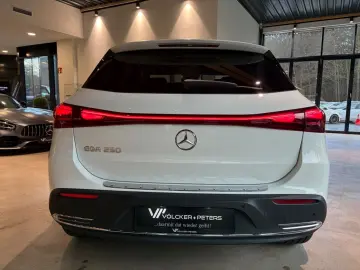 MERCEDES-BENZ EQA 250 KEYLESS