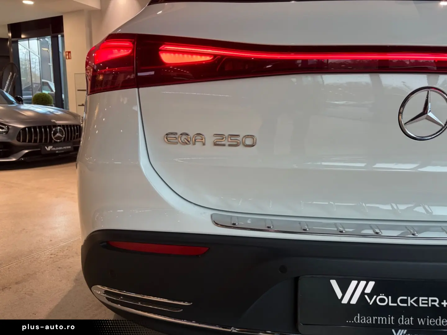 MERCEDES-BENZ EQA 250 KEYLESS