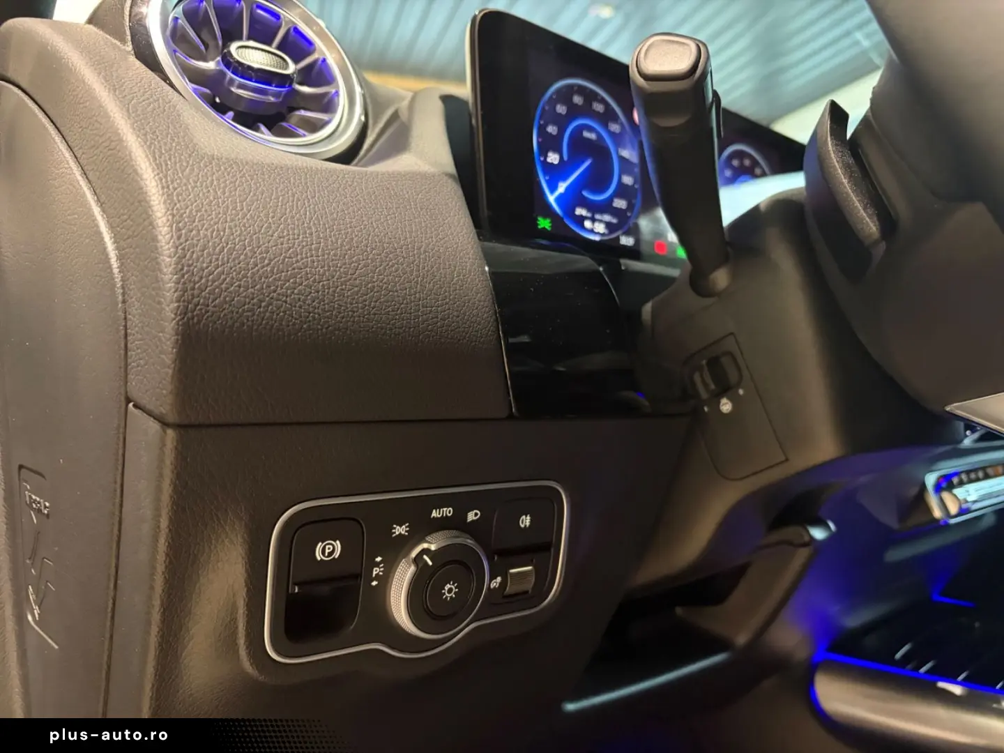 MERCEDES-BENZ EQA 250 KEYLESS