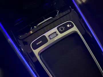 MERCEDES-BENZ EQA 250 KEYLESS