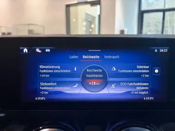 MERCEDES-BENZ EQA 250 KEYLESS