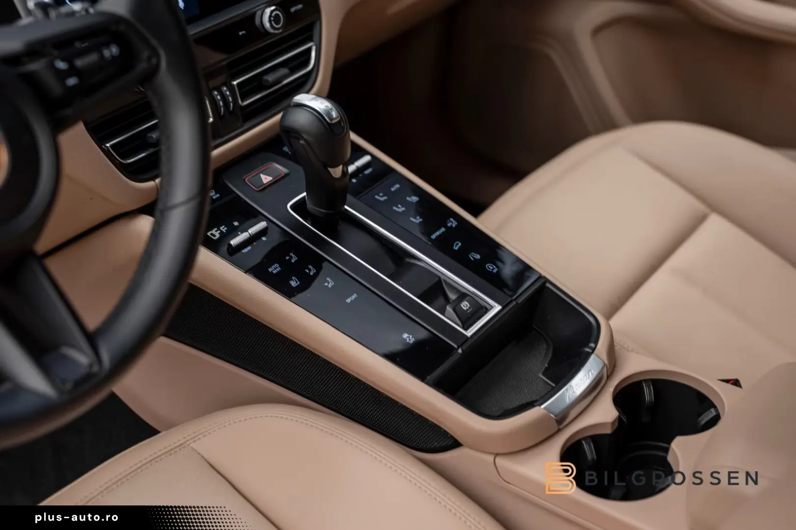 Porsche Macan PDK Sport Chrono SportsExhaust