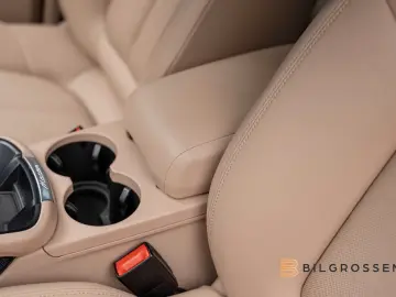 Porsche Macan PDK Sport Chrono SportsExhaust