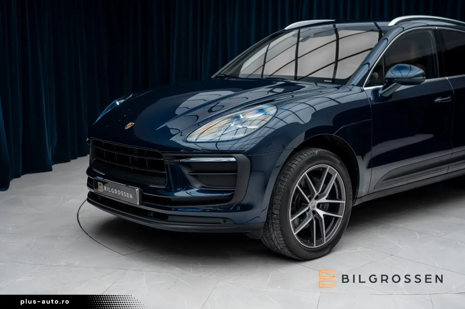 Porsche Macan PDK Sport Chrono SportsExhaust
