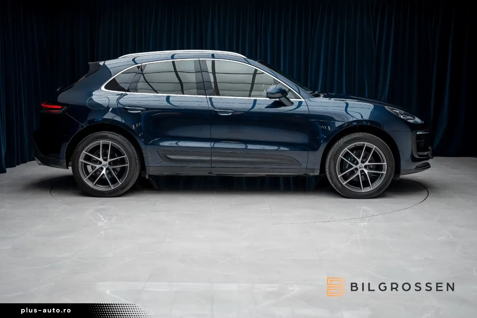 Porsche Macan PDK Sport Chrono SportsExhaust