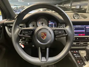 Porsche Macan S  Panorama