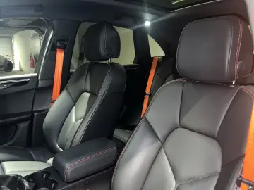 Porsche Macan S  Panorama
