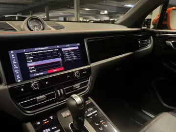 Porsche Macan S  Panorama