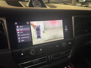 Porsche Macan S  Panorama