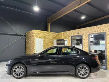 Alfa Romeo Giulia Ti Q4 MEMORY KAMERA NAVI ACC